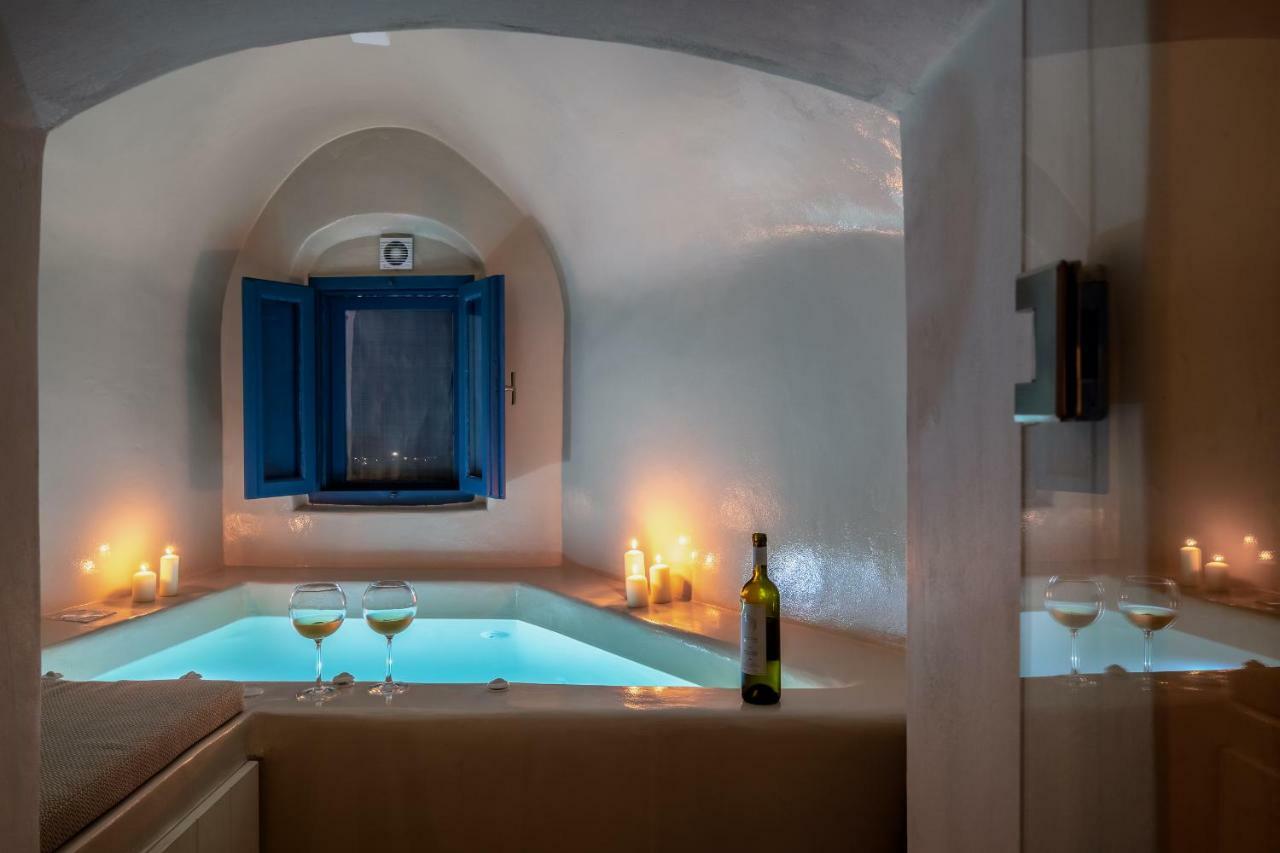 Nalas Suites Emporio  Экстерьер фото