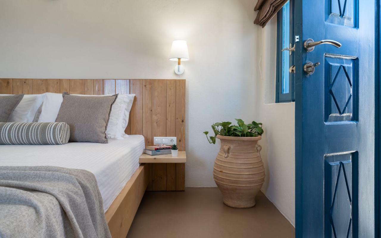 Nalas Suites Emporio  Экстерьер фото