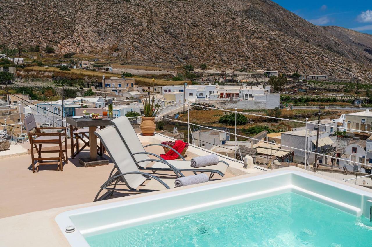 Nalas Suites Emporio  Экстерьер фото