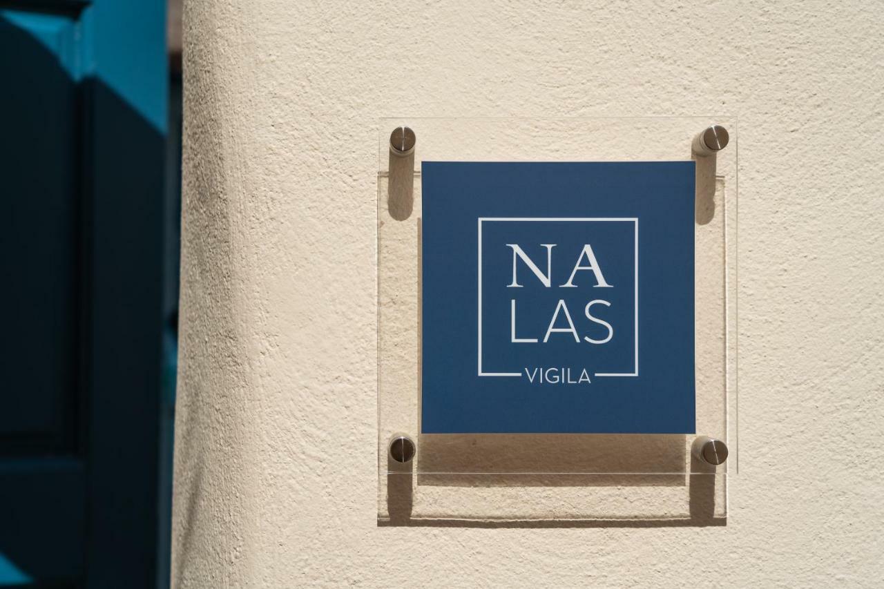 Nalas Suites Emporio  Экстерьер фото